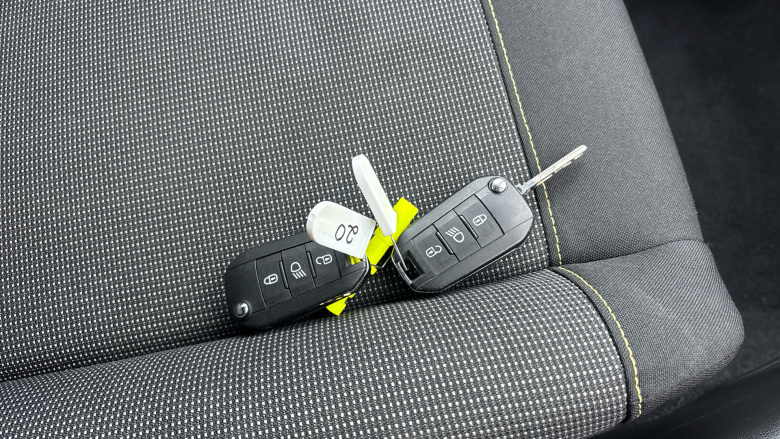 Citroen C3 1.2 PureTech Plus 5dr Petrol Hatchback